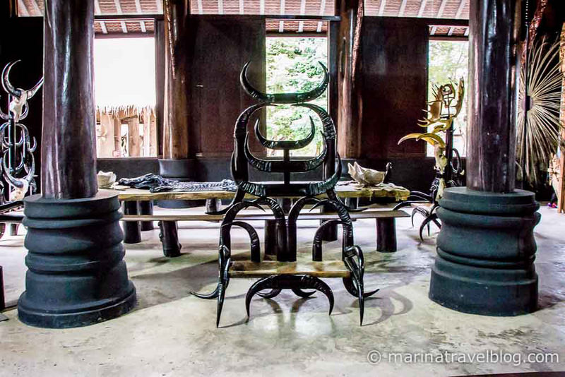 Музей Бандаам - Черный Храм Чианг Рая (Chiang Rai Black Temple - Bandaam Museum))
