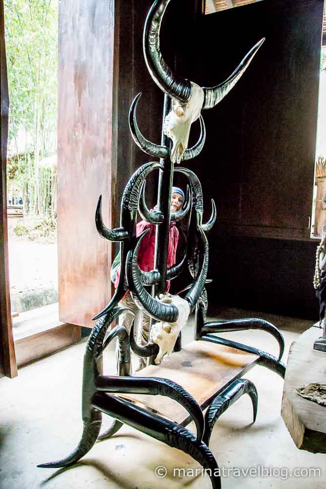 Музей Бандаам - Черный Храм Чианг Рая (Chiang Rai Black Temple - Bandaam Museum))