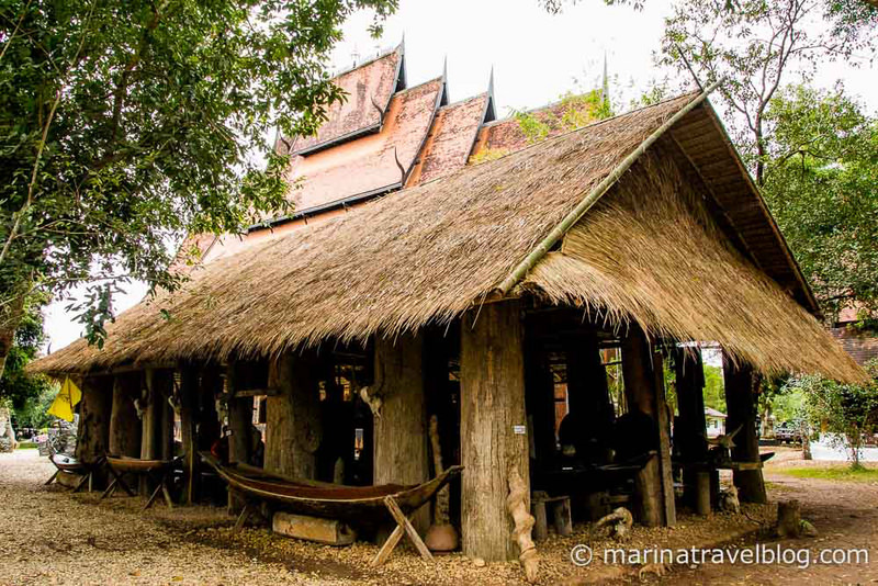 Музей Бандаам - Черный Храм Чианг Рая (Chiang Rai Black Temple - Bandaam Museum))