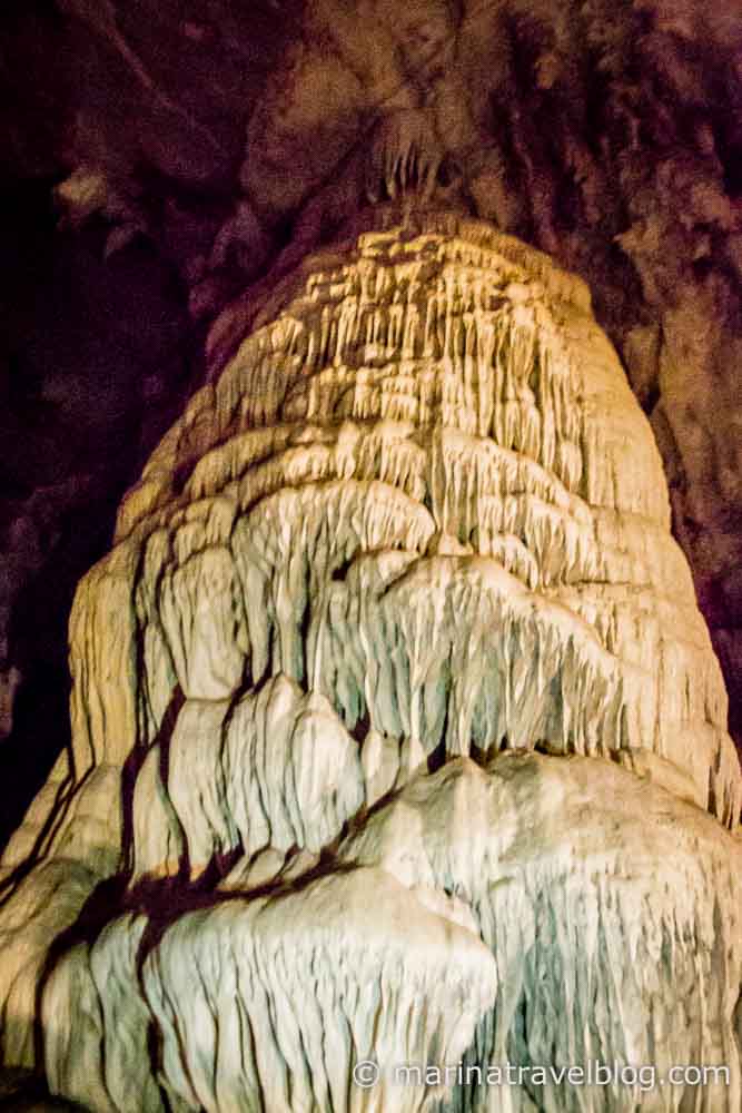 Пещера Там Лот (Tham Lot Cave)