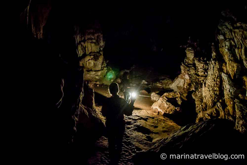 Пещера Там Лот (Tham Lot Cave)
