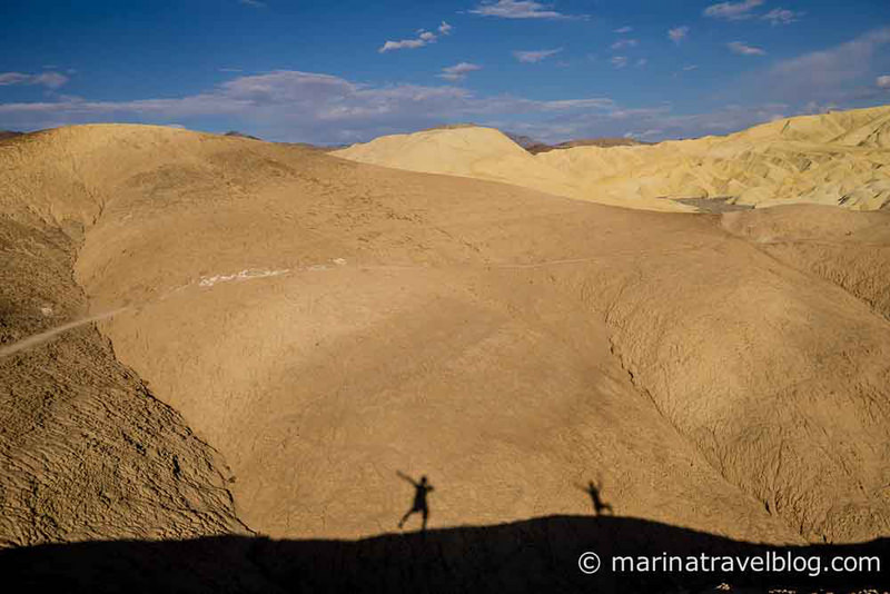 death valley zabriskie point hike