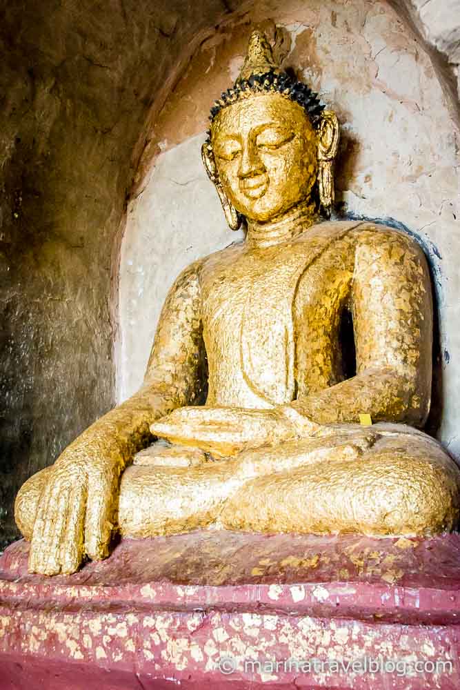 Баган интерьер храма