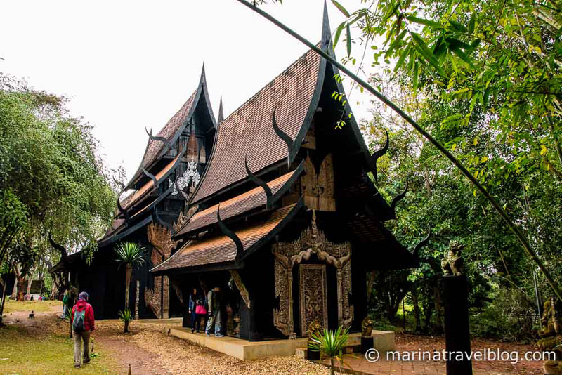 Музей Бандаам - Черный Храм Чианг Рая (Chiang Rai Black Temple - Bandaam Museum))