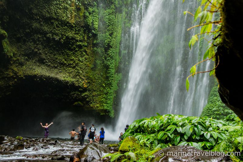 Остров Ломбок водопад
