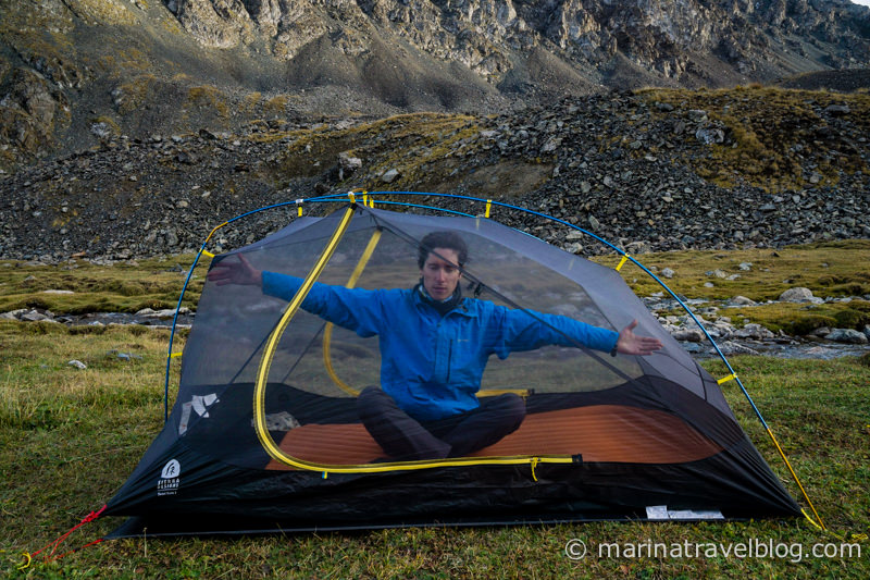 просторная двухместная палатка