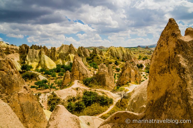 каппадокия красная долина фото