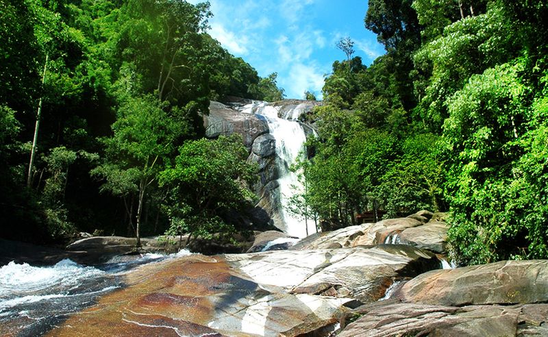 7 водопадов лангкави